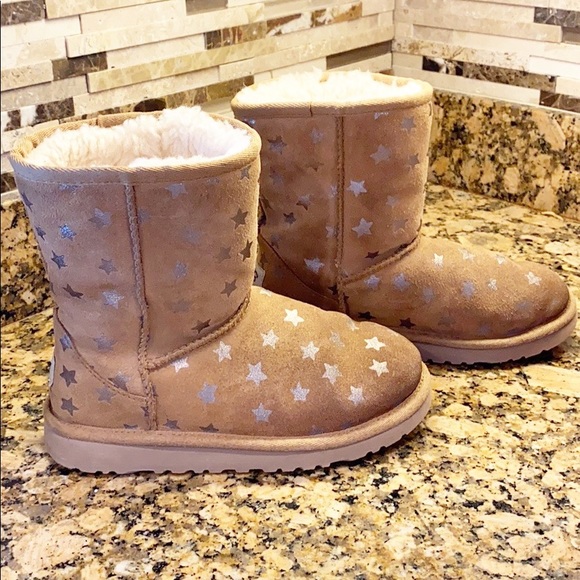 UGG Other - UGG Classic Short II Stars Boot